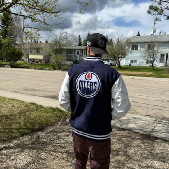 reversible edmonton oilers college style jacket - Picture 2 of 3